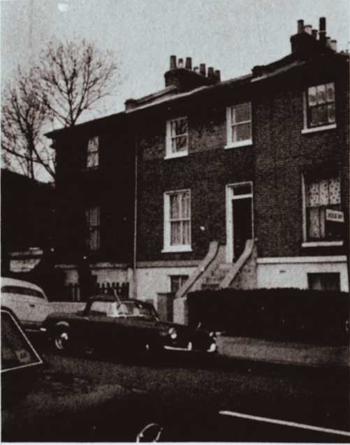 De Beauvoir Place.png